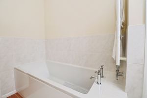 MALTINGS ROAD- click for photo gallery